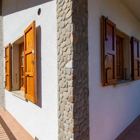 Locazione Turistica Vittoria Holiday home *